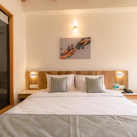 Hotel Yaato Retreat Manāli Exteriér fotografie